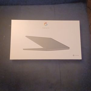 Pixelbook Go 8 gen Intel i5 processor 16 gigabit ram 128 GP SSD